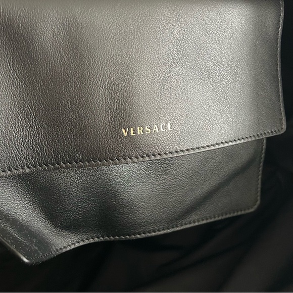 Versace Tote Bag - Picture 4 of 6